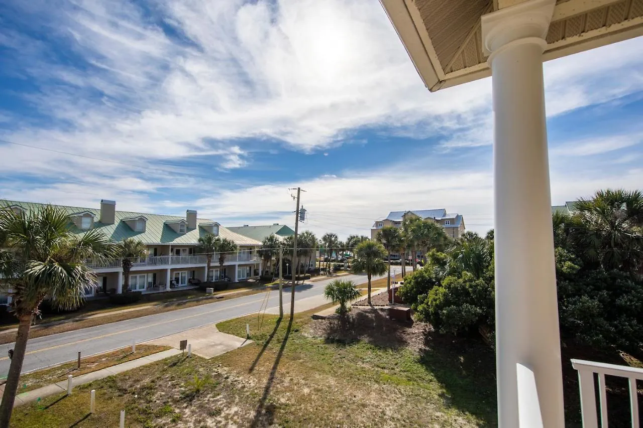 Sandy Retreat Destin 0*,  USA