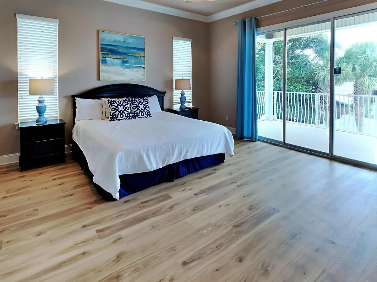 Sandy Retreat Destin USA
